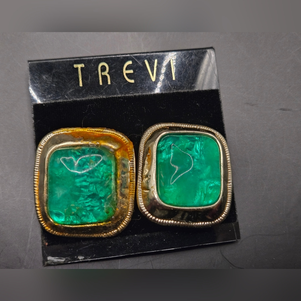 Vintage 80s Green Faux Stone Clip-On Earrings | Trevi